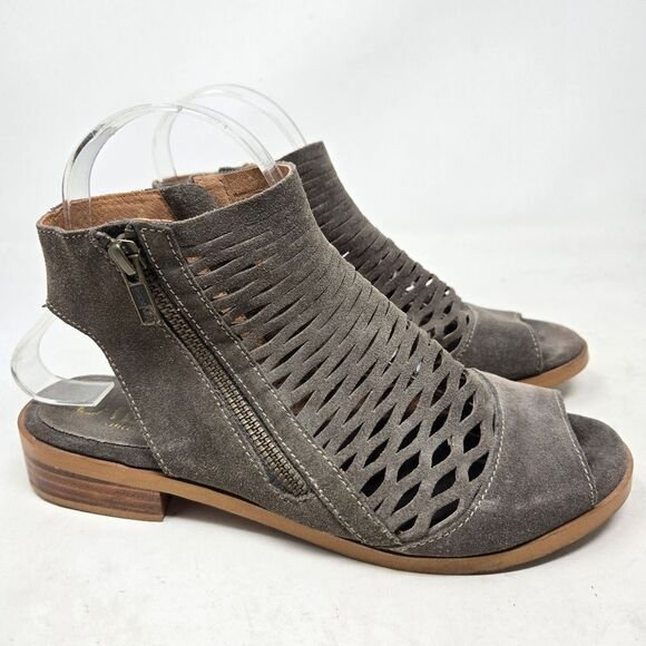 DIBA True Stylish Gray Suede Western Peep Toe Sandal Bootie Size 8 - Picture 1 of 9